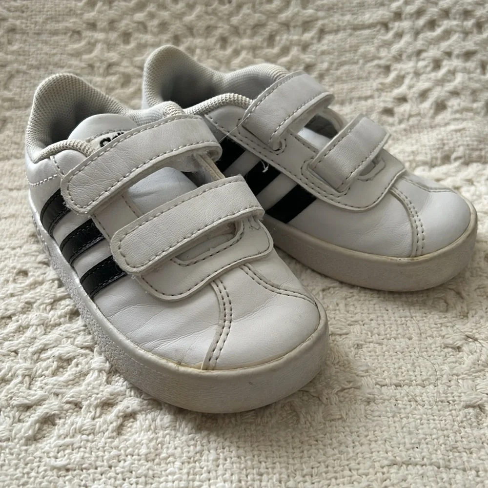 Adidas Kids White and Black Velcro Sneakers size 6K